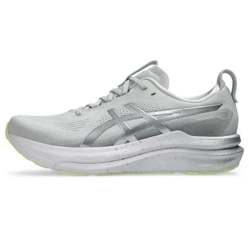 ASICS Gel Kayano 33.webp