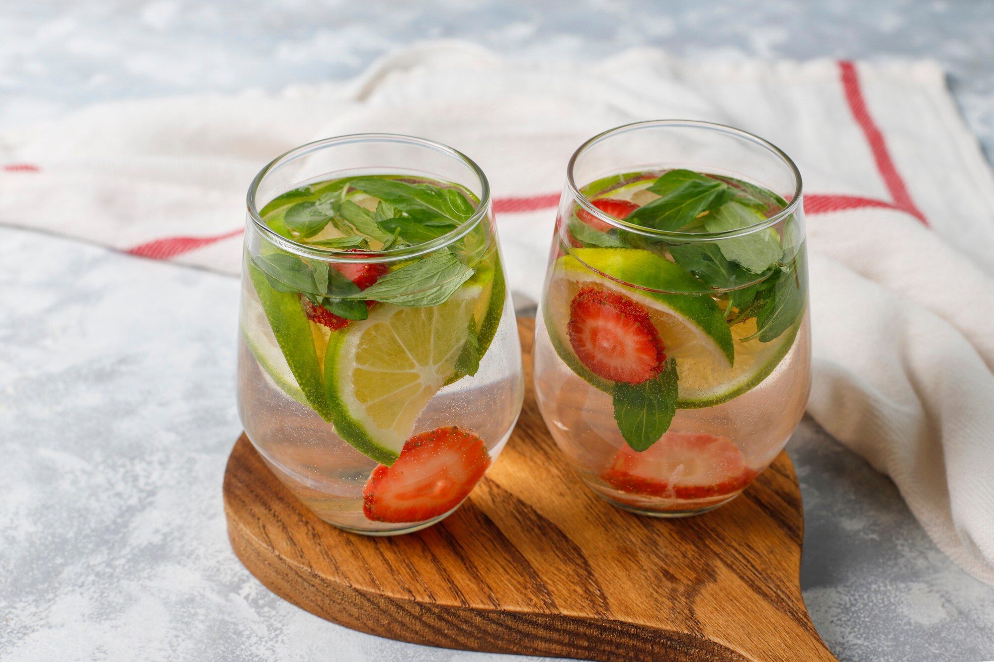 Apa itu Infused Water?.jpg